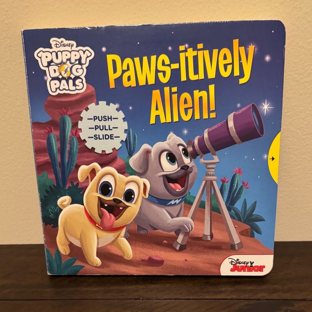 Disney Puppy Dog Pals Space Adventure Book - Activities on each page!
